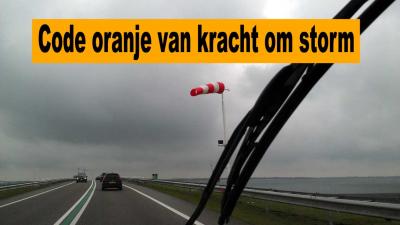 Zware storm op komst, code oranje van kracht