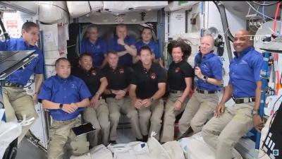 crew-iss-groepsfoto