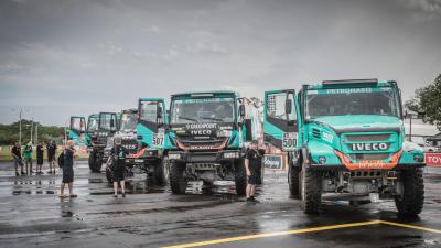 Platte banden kosten Gerard de Rooy veel tijd