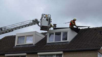 dakkapel-brandweer-storm