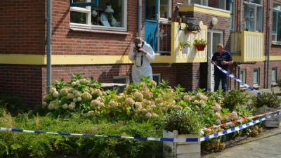 Dood gevonden man (82) portiekwoning Winschoten door geweld omgebracht