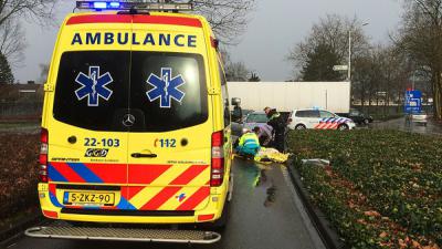 Jonge fietsster aangereden op kruispunt in Best