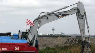 Staatssecretaris mocht bouw 2 extra woningen Schiphol tegenhouden