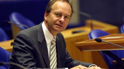 Oud-minister Henk Kamp wordt nieuwe voorzitter ActiZ