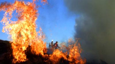 Brandweer gaat brandend hooi toch uit grotten Cannerberg halen