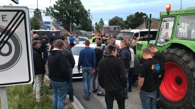 Politie bij demonstratie boeren in Groningen