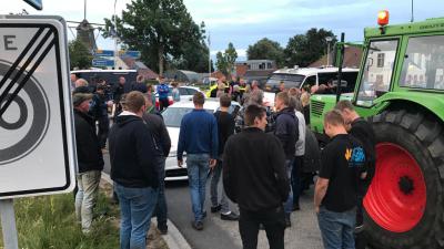 Politie bij demonstratie boeren in Groningen