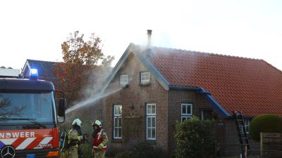 Brandweer blust brand
