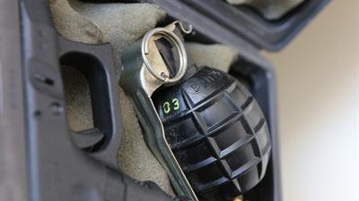 Handgranaat en vuurwapens in woning van lid outlaw motorcycle gang 