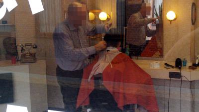 Commotie in Haagse kapperszaak om 'overval' met 'vuurwapens'