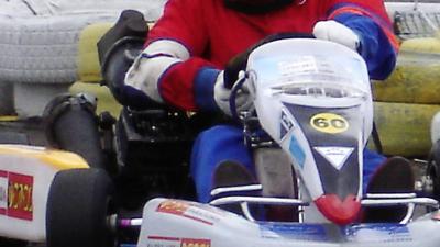 Zeventig bezoekers kartcentrum onwel door koolmonoxide