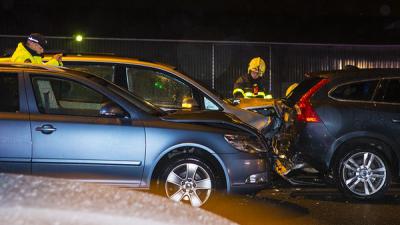 Kettingbotsing met 12 voertuigen op A58 bij Oirschot