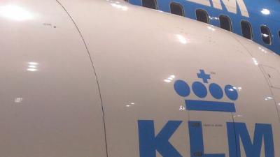 Boeing KLM schampt ander vliegtuig op vliegveld Suriname