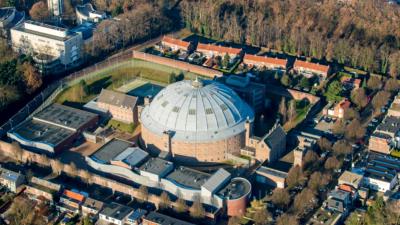 Koepelgevangenis Arnhem te koop 
