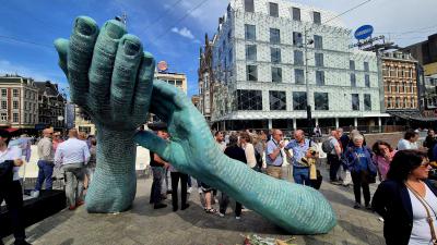 kunstwerk-peterrdevries-leidseplein