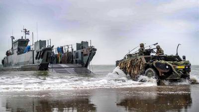 landingsvaartuig-marine