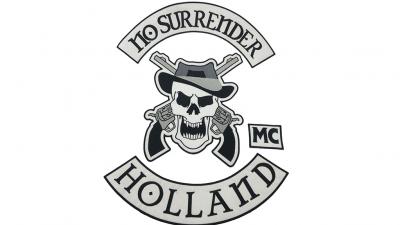 Logo van No Surrender