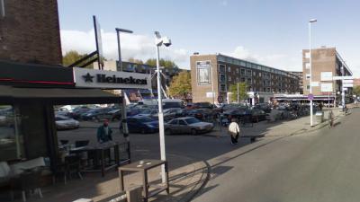 Disco ontruimd om vuurwapen. Politiepaard gewond