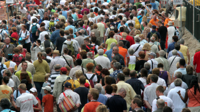Nederland telt bijna 17 miljoen inwoners