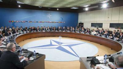 Foto van vergadering NAVO | NATO