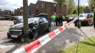 Auto crasht tijdens achtervolging