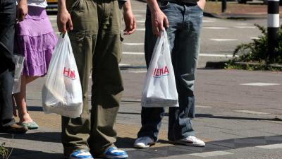 71 procent minder plastic tasjes over hun toonbank