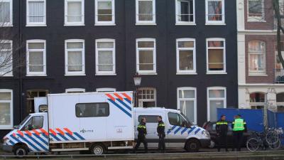 Grote politieactie gaande Houtmankade Amsterdam