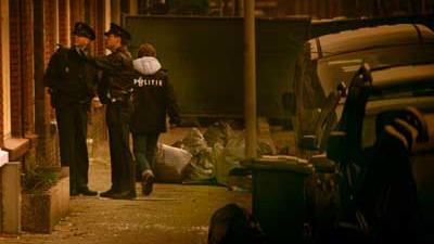 Politie pakt jongen (17) op voor afpersing en bedreiging