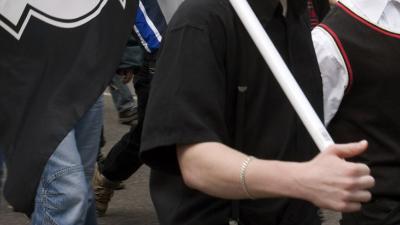Zeeuwen op zoek naar rechts-extremistische stickerplakkers