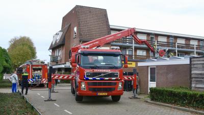 Brandweer dooft brand