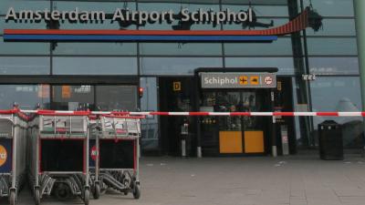 Schiphol vangt familie- en vrienden verongelukte passagiers op