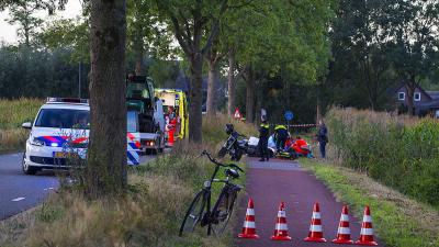 Scooterrijder zwaargewond bij botsing met bromfiets in Gemonde