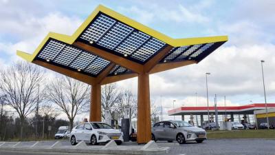 Fastned onthult snellaadstations die 100 keer sneller laden dan thuis