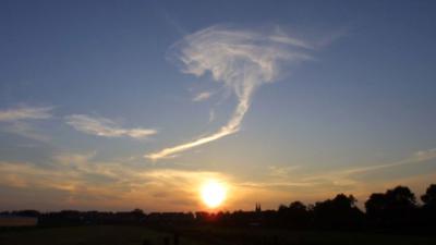 Tornado verwoest boerderij in Wieringerwerf