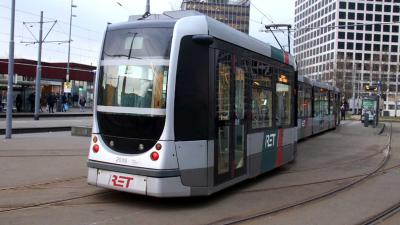 Tramverkeer ontregeld na ontsporing Marconiplein