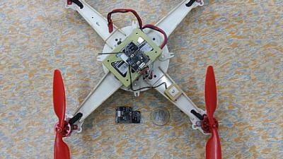 Kleinste vliegende robot ter wereld door TU Delft gebouwd