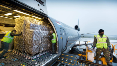 Artsen zonder Grenzen opent vluchtelingenkamp in Frankrijk