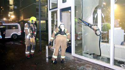 Veel schade aan kapperszaak door zwaar vuurwerk