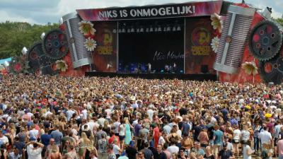 Veel festivalbezoekers dragen poepbacterie bij zich
